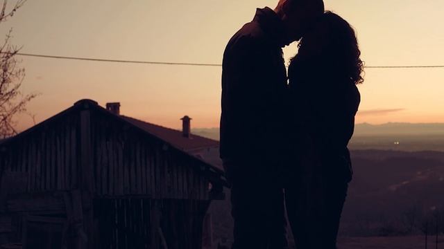 — Ты хороший, добрый, милый… Но, понимаешь… Я не смогу с тобой быть смотреть онлайн