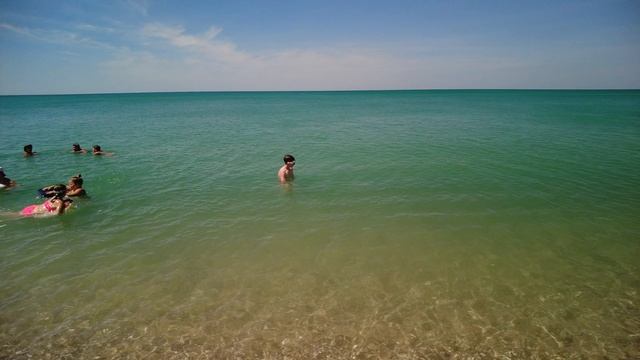 Крым. Западное побережье. Николаевка. Тёплое и чистое море. Крымские фрукты. Недорогой отдых. смотреть онлайн
