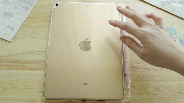 ตกแต่ง iPad Air 2019 ด้วย sticker น่ารักๆ | แชร์ไอเดียตกแต่งไอแพดด้วยสติ๊กเกอร์ sanrio | Poyja смотреть онлайн
