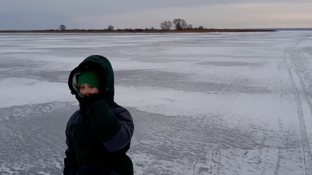 ПРОГУЛКА ПО ЛЬДУ🌊💧 ДО ОСТРОВА НА ОЗЕРЕ НЕРО😱/ ЗИМНИЙ ВЛОГ ❄❄❄ смотреть онлайн