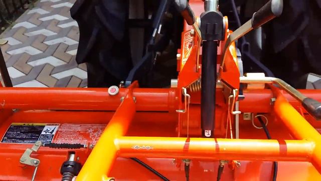 Новый Японский трактор KUBOTA KB20F. Предвосхищая ожидания !!! смотреть онлайн