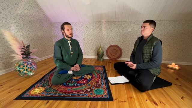 Как быть внимательным с помощью медитации и техник тайского массажа. Александр Каруна Нарейко смотреть онлайн