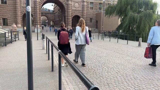 ОСЕНЬ В СТОКГОЛЬМЕ. УЛИЧНЫЙ СТИЛЬ. смотреть онлайн