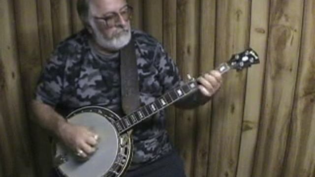 Old Suzanna Banjo смотреть онлайн
