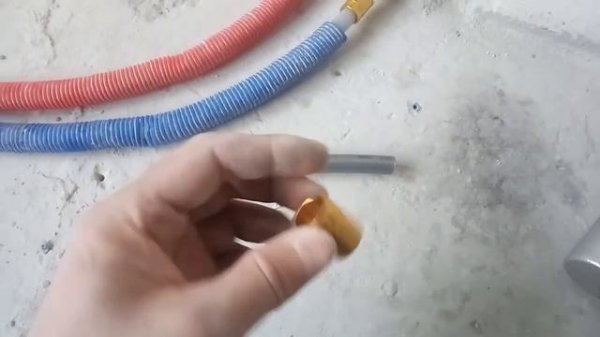 Трубы из сшитого полиэтилена. Простое и прочное соединение!