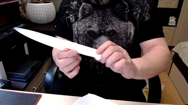 Новинка!!! Мусат из рубиновой керамики. Сразу же пробуем точить ножи... смотреть онлайн