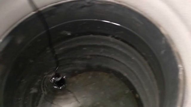 Незамерзающий источник воды в доме без отопления смотреть онлайн