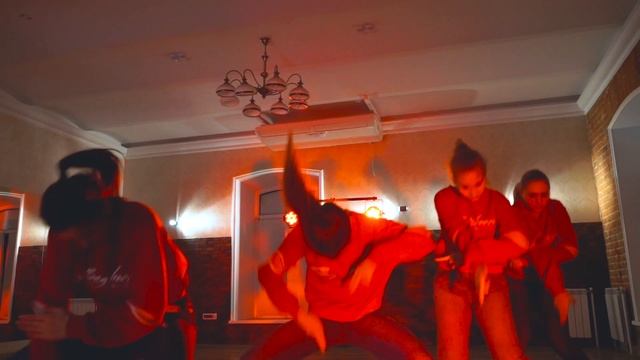 Show group/Hip-Hop/Bagheera/Танцы в Омске смотреть онлайн