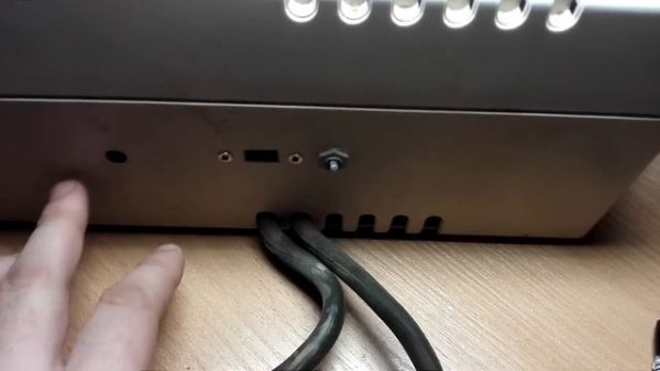 Бесперебойник (ИБП, UPS) и автомобильная АКБ 12В. Часть 1.