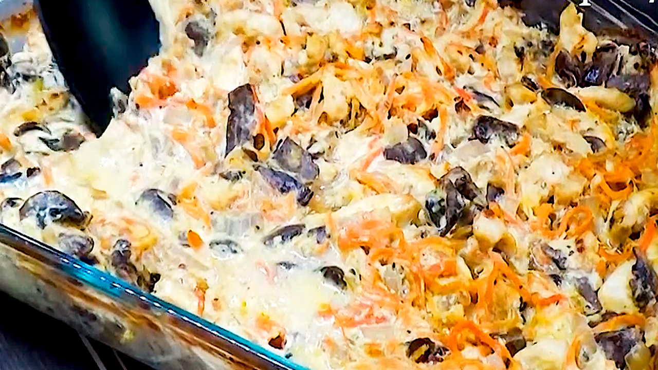 ГОРЯЧЕЕ БЛЮДО на ПРАЗДНИЧНЫЙ Стол 2024- все смешала и в духовку никто не останется равнодушным смотреть онлайн