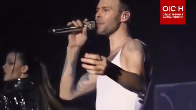 На певца Макса Барских донесли в полицию из-за песни на русском смотреть онлайн