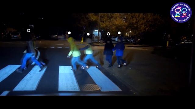 Видимый – значит безопасный - Мл. инсп. Марек Конколевский, Главного Полицейского Участка смотреть онлайн