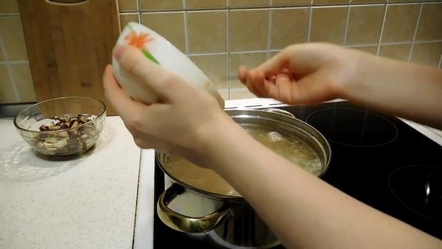Рецепт вкусного мисо супа. Мисо суп с красной рыбой и шиитаке. смотреть онлайн