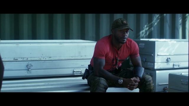 Soldiers Are Forced into A Desolate World to battle with deadly Alien Species - Recap смотреть онлайн