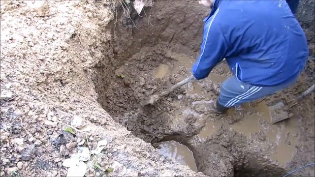 Как выкопать яму под септик при высоком уровне грунтовых вод. Монтаж септика "Дочиста". смотреть онлайн