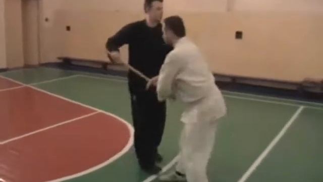 Как без усилий отобрать палку.wmv
