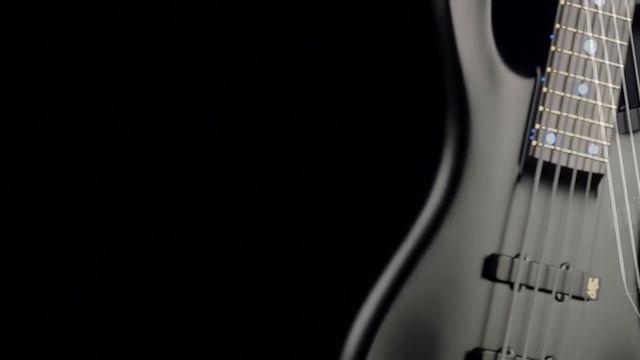 Warwick Custom Shop Masterbuilt - Streamer Stage II Black Satin смотреть онлайн