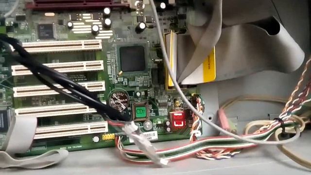 Комп пищит при включении как сигнализация2 смотреть онлайн