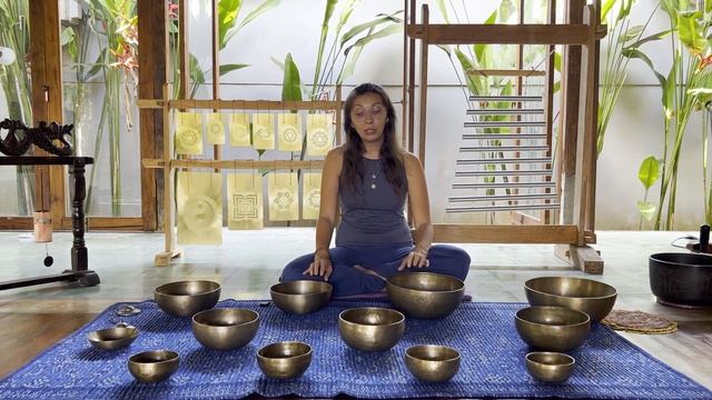 Роды без боли. Мягкие техники обезболивания тибетскими поющими чашами. Звукотерапия в родах. смотреть онлайн