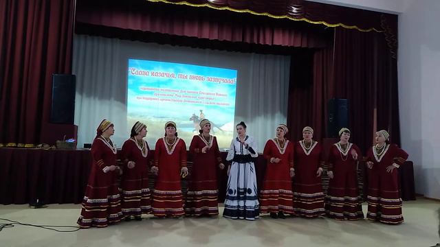 Попурри казачьих песен. Ансамбли "Сельские напевы" и "Русь молодая" (18.12.2021 г.) смотреть онлайн