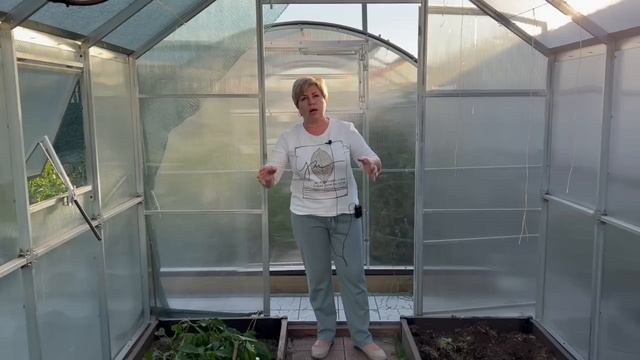 КОНЕЦ СЕЗОНА! ЗАКРЫВАЕМ ТЕПЛИЦУ НА ЗИМУ ПРАВИЛЬНО! смотреть онлайн