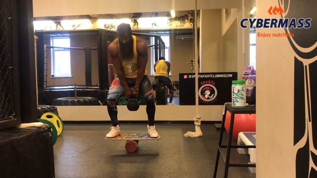 Мясник. махи гири стоя на баланс борде с гирей 24 кг смотреть онлайн