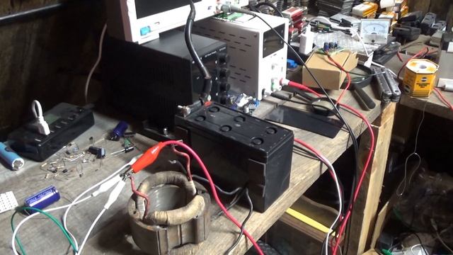 Restoring A Dry And Sulfated Lead Acid Battery Pt1 смотреть онлайн