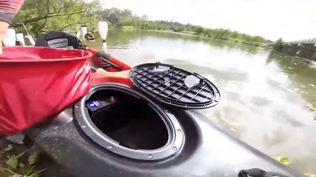Twin Electric Motor Test on Dragon Hunter Kayak Plus a Surface Bass! смотреть онлайн