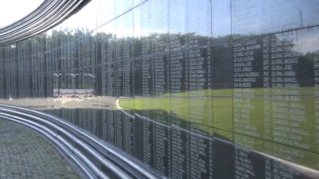 WWII P.O.W. Cement Cross in the Philippines - How Our Hiking Adventure Turned into a History Lesson смотреть онлайн