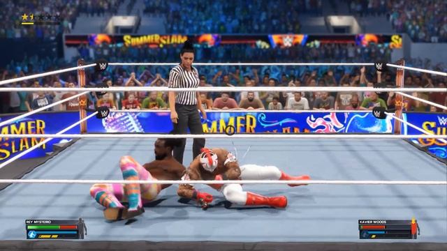 Игра реслинг WWE 2K23 бой Rey Mysterio (Рей Мистерио) vs Хavier Woods (Ксавьер Вудс) смотреть онлайн