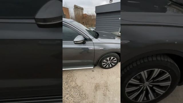 Volkswagen Touareg 2019 смотреть онлайн