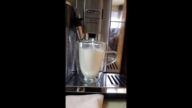 Delonge Primadona Elite 650.85 Cappuccino предварительно молотый кофе смотреть онлайн