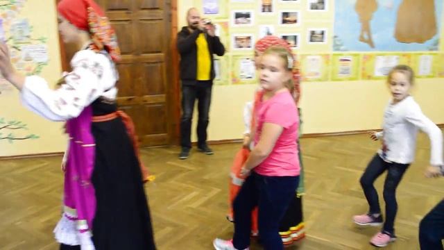 2015.12 Детский фольклорный праздник «Делу время, потехе час» смотреть онлайн