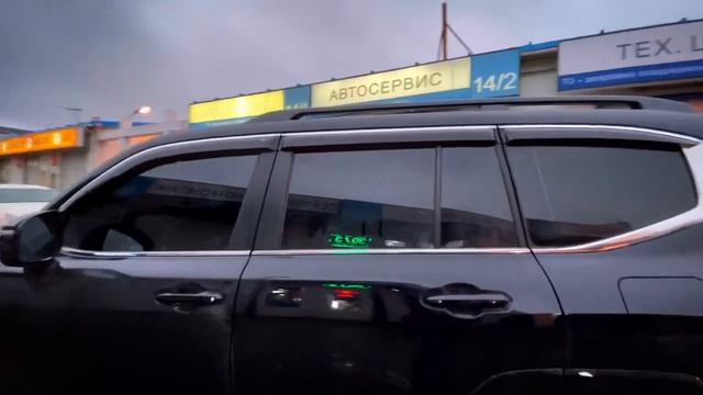 Обвес из нержавеющей стали Toyota Land Cruiser 300