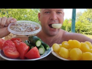МУКБАНГ картошка и селёдка/ОБЖОР свежие овощи