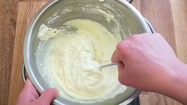 Домашний ПЛАВЛЕНЫЙ СЫР за 10 минут / Базовый Рецепт / ТРАПЕЗА HOUSE смотреть онлайн