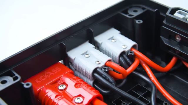 KickAss Powerstation Portable Battery Box With Integrated 25 Amp DC DC Charger. Dual Battery System