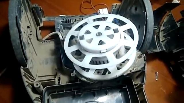 РЕМОНТ ПЫЛЕСОСА LG. ПРОБЛЕМА В КАБЕЛЕ\ПРОВОДЕ. ЗАМЕНА КАБЕЛЯ\ПРОВОДА смотреть онлайн