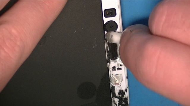 Замена дисплейного модуля на Honor 7C смотреть онлайн