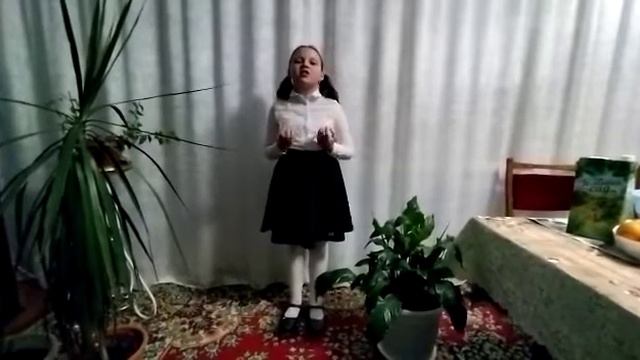 Ахматгараева Рената. Стихотворение Красная ромашка. Село Шокурово смотреть онлайн