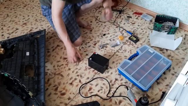 Подсветка дверей на ХЕНДАЙ ЭЛАНТРА 4 поколения G4 смотреть онлайн