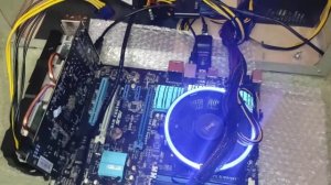 Материнская плата не запускается