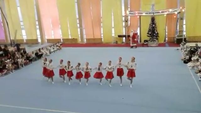 Новый год стучится к нам!:))) Танец «Веселый каблучок!!!» смотреть онлайн