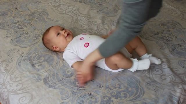 Раннее развитие. Потешка - Первые слова. смотреть онлайн