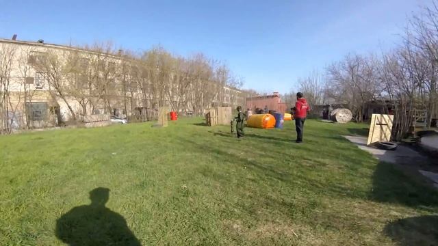 Лазертаг с детьми смотреть онлайн