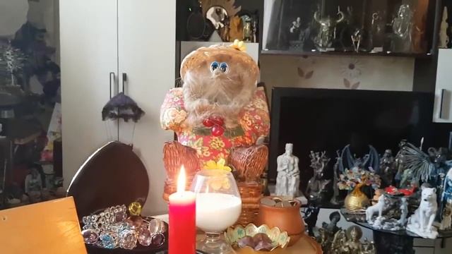 ОБРАЩЕНИЕ К ДОМОВОМУ. ДЛЯ ВСЕХ. ВЕДЬМИНА ИЗБА ▶️ ИНГА ХОСРОЕВА смотреть онлайн