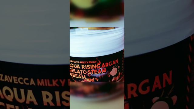 Крем для лица Elizavecca Aqua Rising Argan Gelato Steam Cream смотреть онлайн
