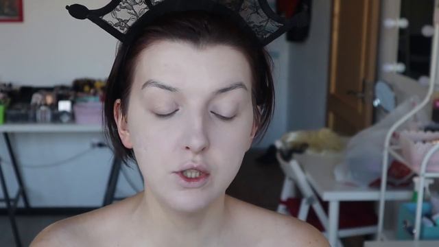 Обзор кистей De.co (Pro серия) и макияж на Halloween смотреть онлайн