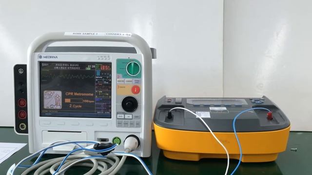 MEDIANA D500 AED Mode Use Guide смотреть онлайн