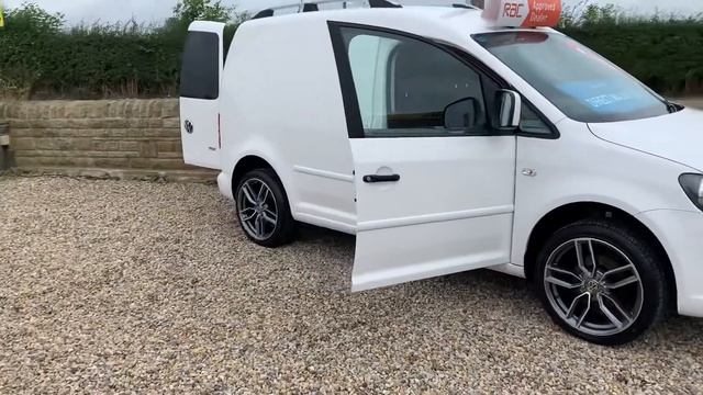 2016 66 VOLKSWAGEN CADDY STARTLINE C20 1.6 TDI 75 BHP WITH A/C**ONLY 18,000 MILES** смотреть онлайн